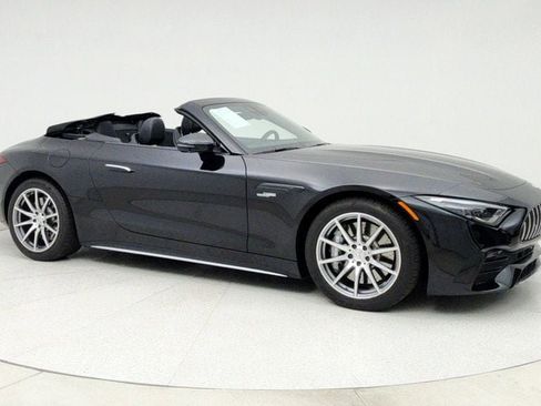 Used 2023 Mercedes-Benz SL 43 AMG image 3