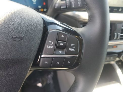 Used 2023 Ford Escape Active w/ Tech Pack #2 AWD/4WD image 13