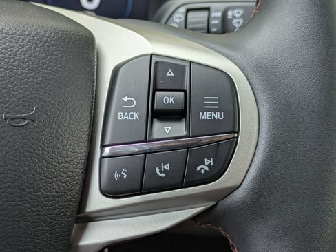 New 2026 Ford Explorer Active w/ Active Comfort Package RWD image 15