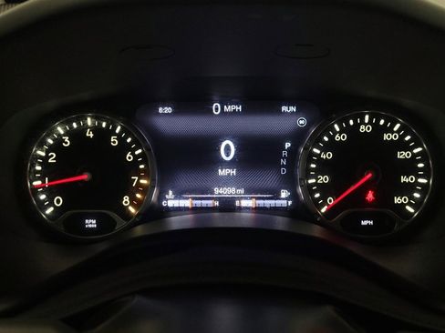 Used 2017 Jeep Renegade Limited image 23