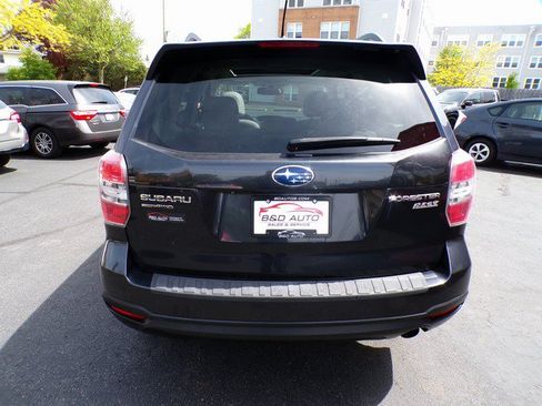 Used 2015 Subaru Forester 2.5i Limited AWD/4WD image 4