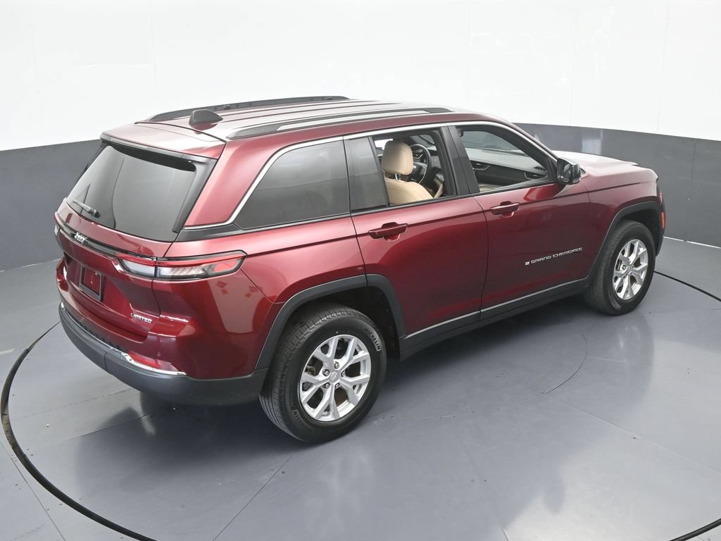 Used 2023 Jeep Grand Cherokee Limited w/ Trailer Tow Prep Group (B) RWD image 52
