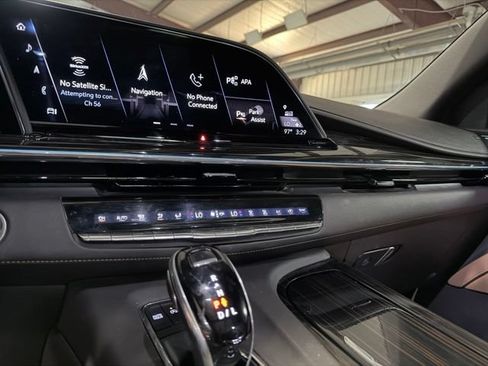 Used 2021 Cadillac Escalade ESV Sport w/ Driver Assist Tech Package RWD image 20