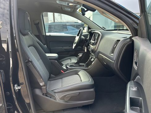 Used 2022 Chevrolet Colorado Z71 image 18