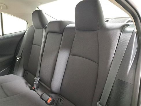 Used 2025 Toyota Corolla LE image 13