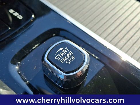 Certified 2023 Volvo XC60 B5 Core w/ Climate Package image 24