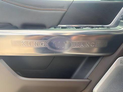 Used 2023 Ford F350 King Ranch AWD/4WD image 10