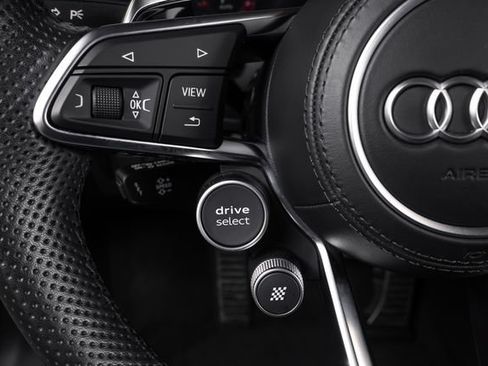 Used 2023 Audi R8 V10 performance RWD image 33