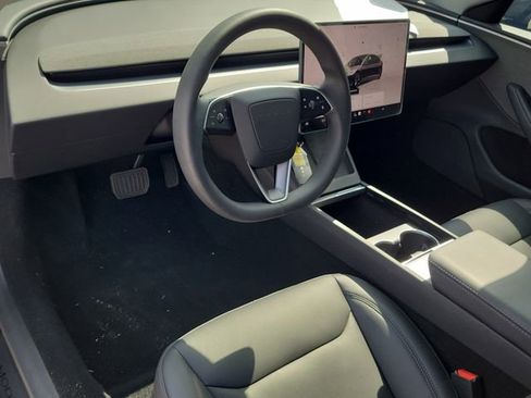 Used 2025 Tesla Model 3 Long Range RWD image 18