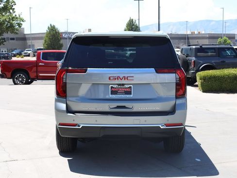 New 2026 GMC Yukon XL Elevation w/ Elevation Premium Package AWD/4WD image 5