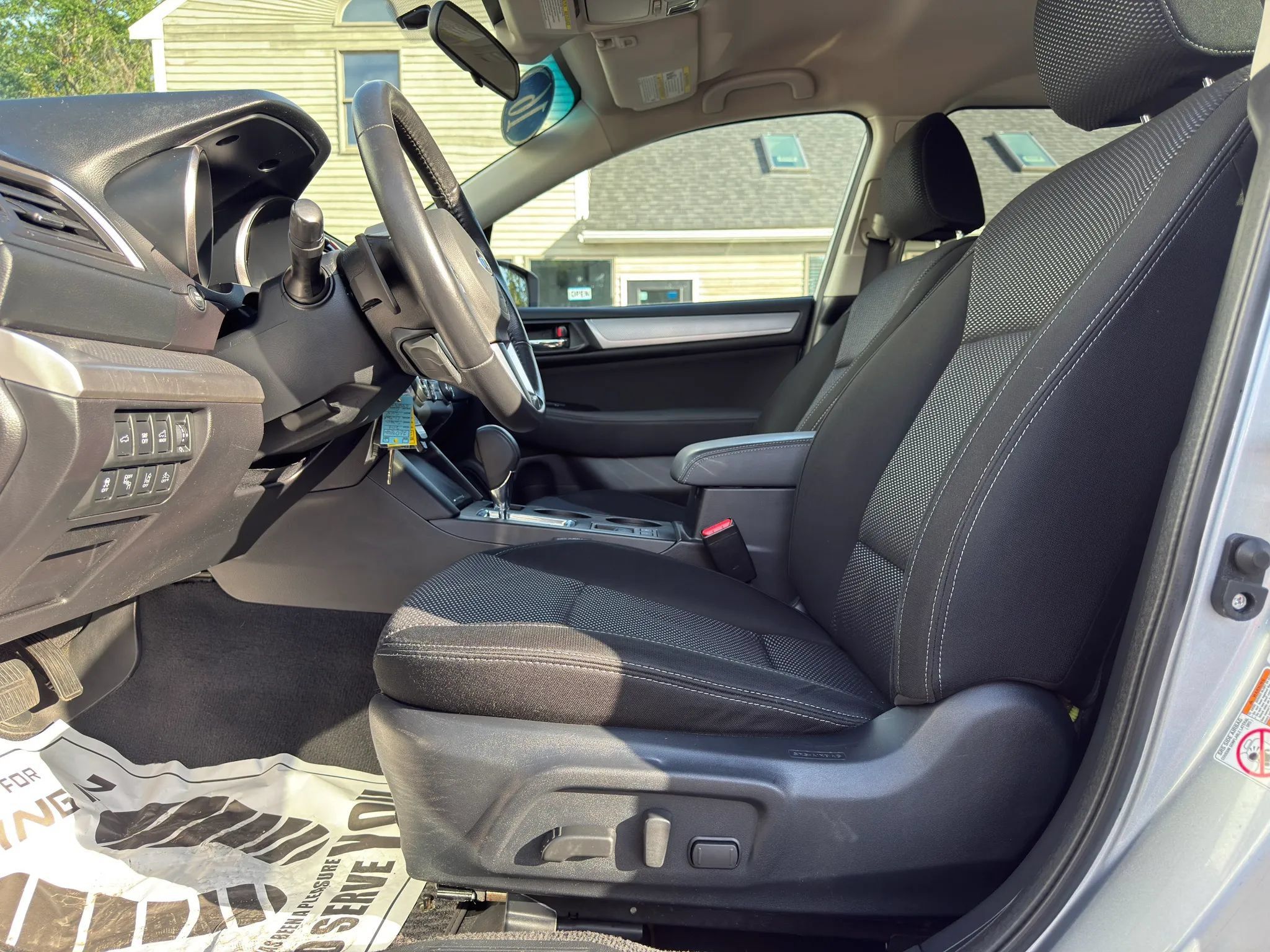 Used 2016 Subaru Outback 2.5i Premium AWD/4WD image 19