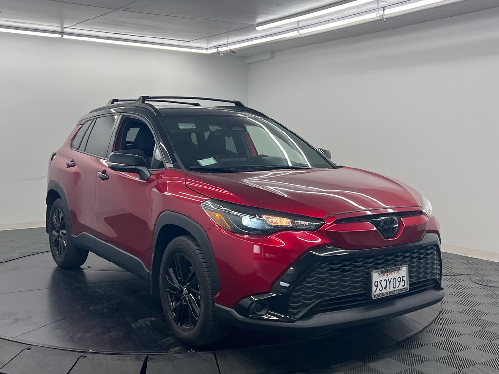 Used 2025 Toyota Corolla Cross AWD Hybrid image 3