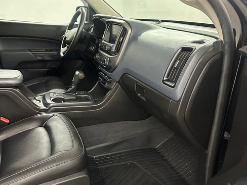 Used 2021 Chevrolet Colorado Z71 w/ Z71 Midnight Edition AWD/4WD image 37