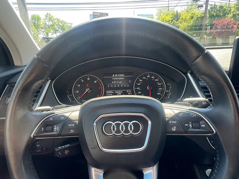 Used 2018 Audi Q5 2.0T Premium Plus w/ Premium Plus Package AWD/4WD image 18