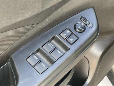Used 2016 Honda CR-V SE image 16