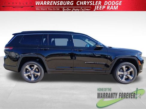 New 2025 Jeep Grand Cherokee L Limited w/ Luxury Tech Group II image 2