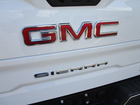 New 2026 GMC Sierra 1500 SLT w/ SLT Premium Plus Package AWD/4WD image 15
