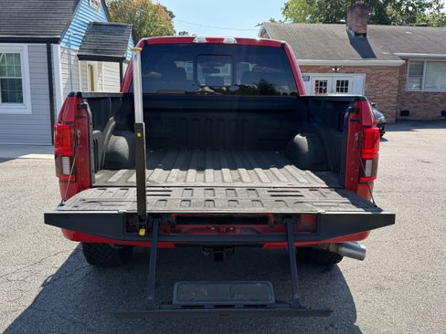 Used 2019 Ford F150 XLT w/ Equipment Group 302A Luxury AWD/4WD image 9