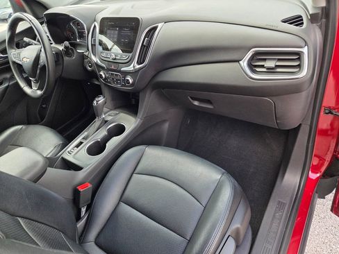 Used 2020 Chevrolet Equinox LT image 17