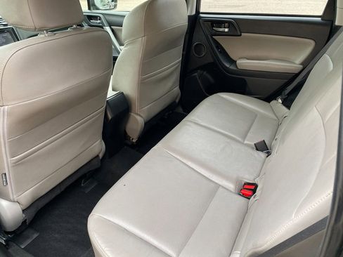 Used 2014 Subaru Forester 2.5i Touring w/ Rugged Package #2 AWD/4WD image 13
