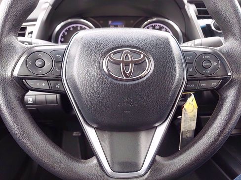 Certified 2019 Toyota Camry LE image 19