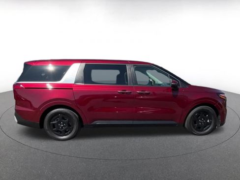 Used 2026 Kia Carnival FWD image 16