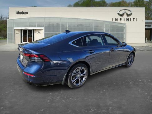 Used 2025 Honda Accord EX-L image 4