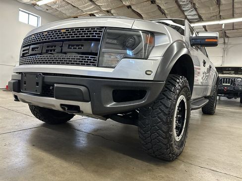 Used 2014 Ford F150 Raptor w/ Equipment Group 801A Luxury image 40
