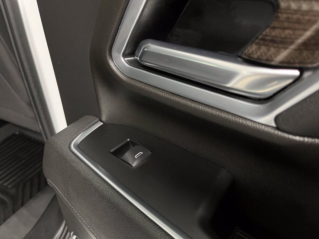 Used 2026 Chevrolet Silverado 2500 LT AWD/4WD image 49