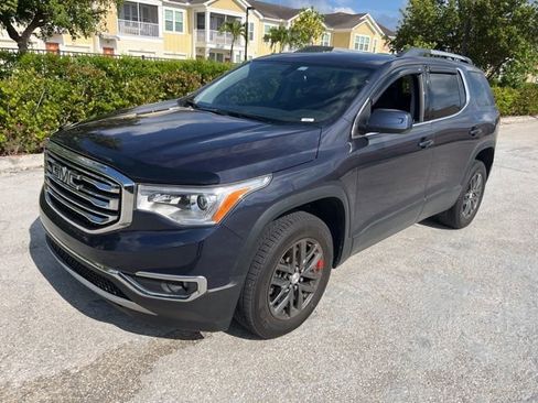 Certified 2018 GMC Acadia SLT FWD image 3
