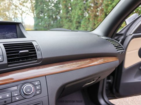 Used 2010 BMW 135i Convertible image 68