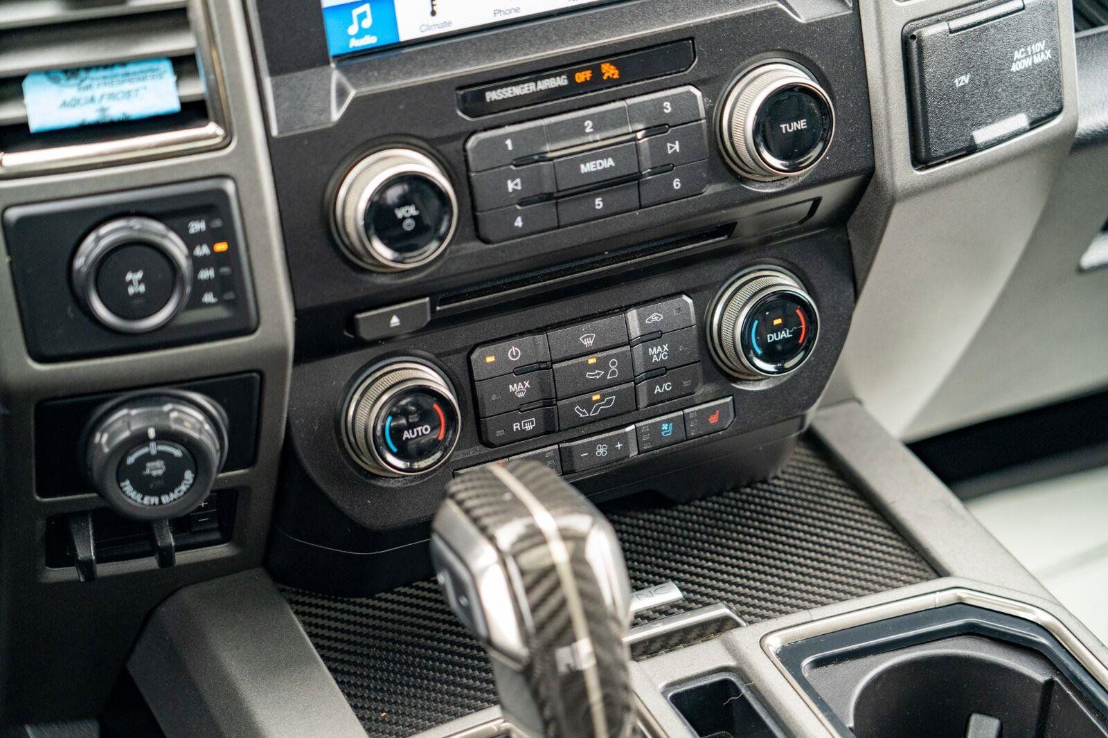 Used 2018 Ford F150 Raptor w/ Equipment Group 802A Luxury AWD/4WD image 23