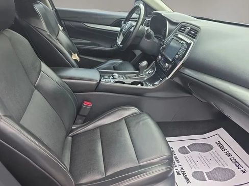 Used 2016 Nissan Maxima 3.5 SL FWD image 12