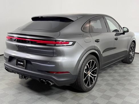 Certified 2025 Porsche Cayenne S AWD/4WD image 7