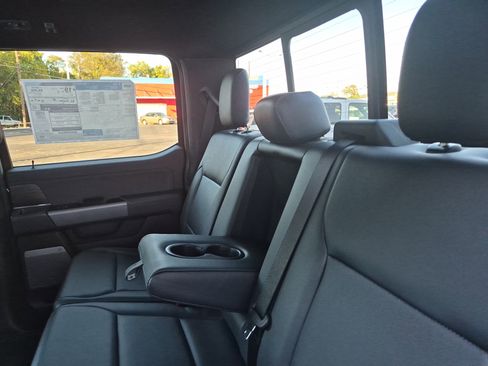 New 2025 Ford F150 Lariat w/ Equipment Group 501A Mid image 19