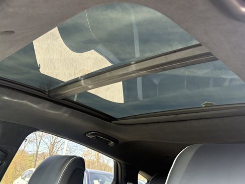 Used 2025 Genesis GV80 3.5T e-SC image 29