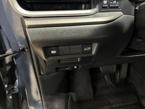 Used 2024 Toyota Grand Highlander AWD image 14