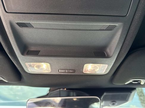 Used 2025 Ford Mustang Coupe RWD image 36