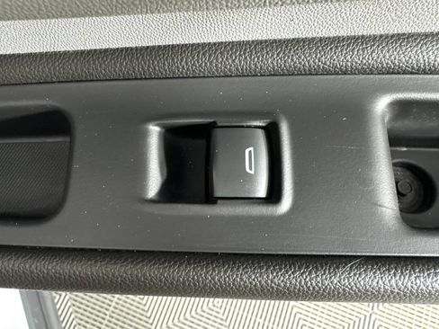 Used 2020 GMC Terrain SLT w/ Preferred Package AWD/4WD image 49