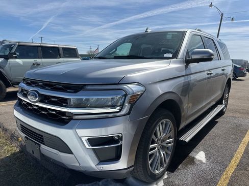 Used 2024 Ford Expedition Max Limited image 18