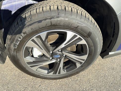 Certified 2025 Subaru Crosstrek 2.0i Premium w/ Convenience Package #2 image 10