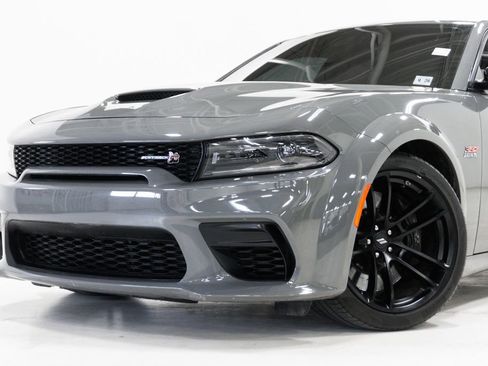 Used 2023 Dodge Charger Scat Pack image 2