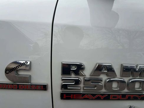 Used 2017 RAM 2500 Tradesman w/ Chrome Appearance Group image 18