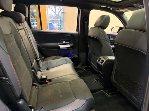 Used 2024 Mercedes-Benz EQB 250+ image 21