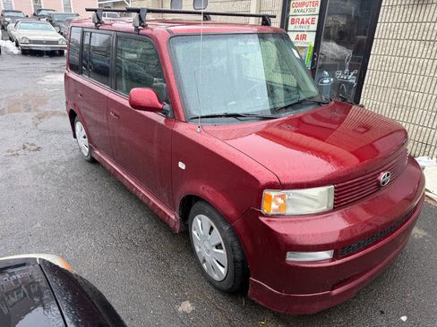 Used 2006 Scion xB Base 4dr Wagon w/Automatic image 3