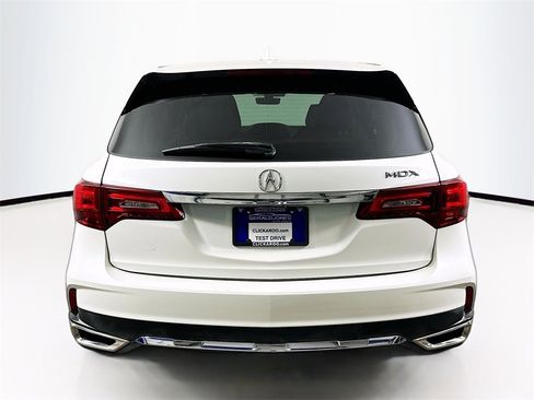 Used 2018 Acura MDX FWD w/ Tech & Entertainment image 15