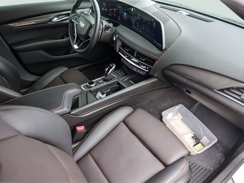 Used 2025 Cadillac CT5 Sport image 33