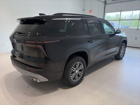 New 2026 Chevrolet Traverse LT w/ Driver Confidence Package AWD/4WD image 6
