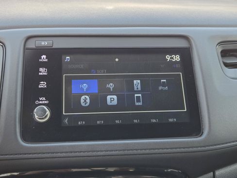Used 2022 Honda HR-V Sport image 9