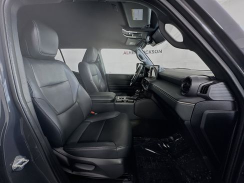 Certified 2025 Toyota Land Cruiser image 28